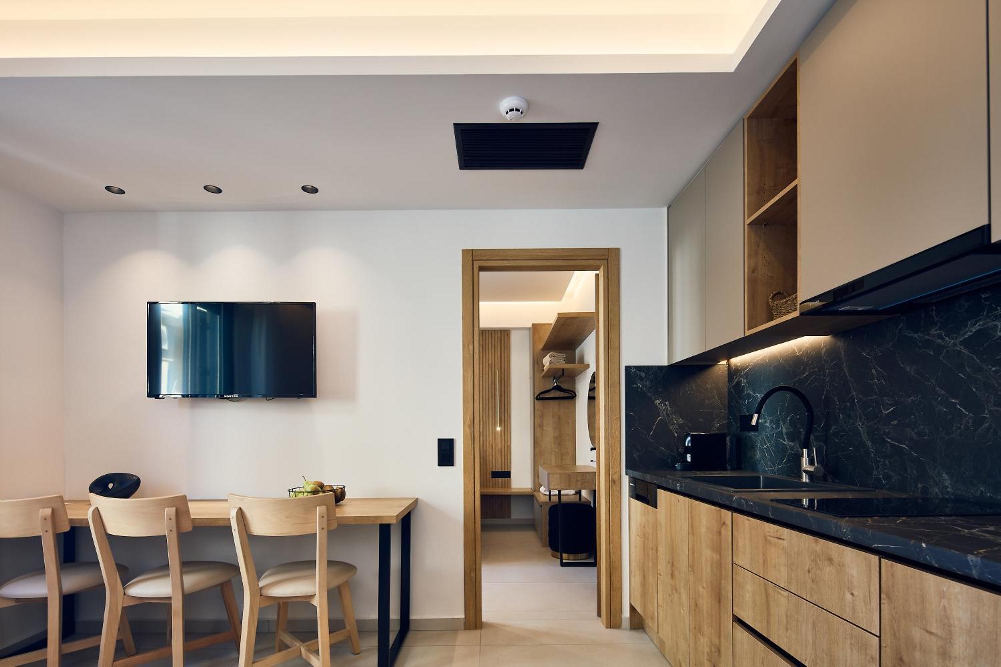 Grande Madonna Luxury Boutique Suites Rethymno  Exterior photo