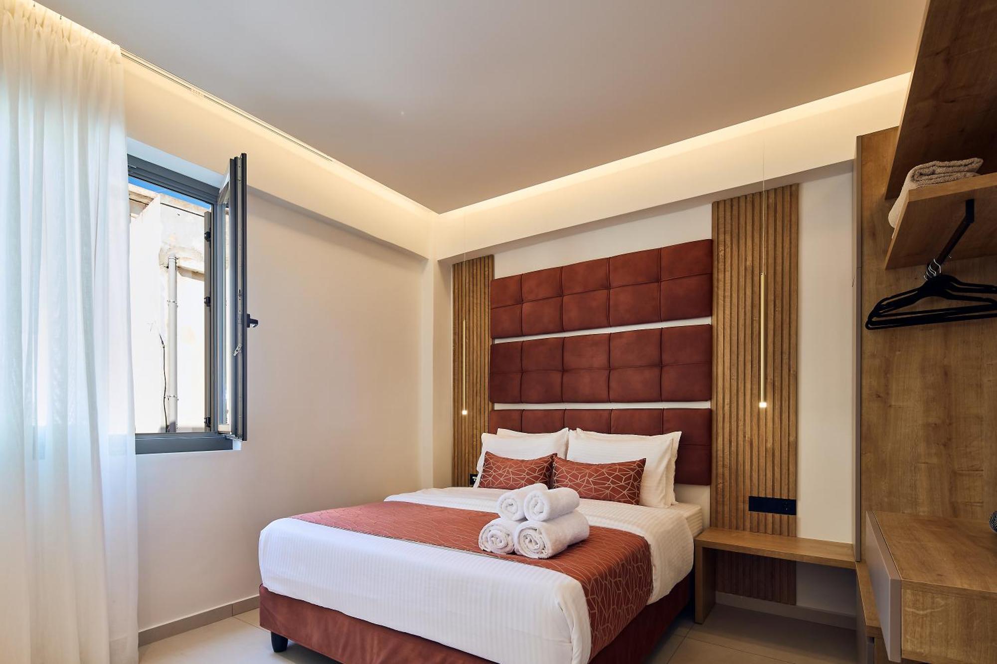 Grande Madonna Luxury Boutique Suites Rethymno  Exterior photo